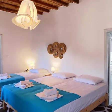 Petros Country House * Πάρος