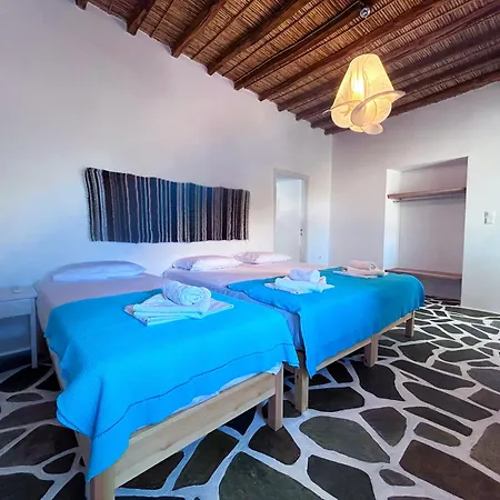 Petros Country House